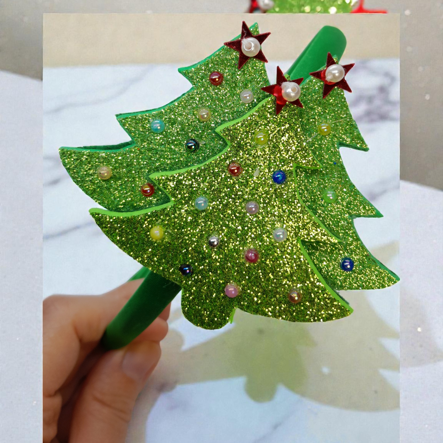Stylish Girls’ Holiday Headband with Sparkling Christmas Trees – Festive Hair Fashion