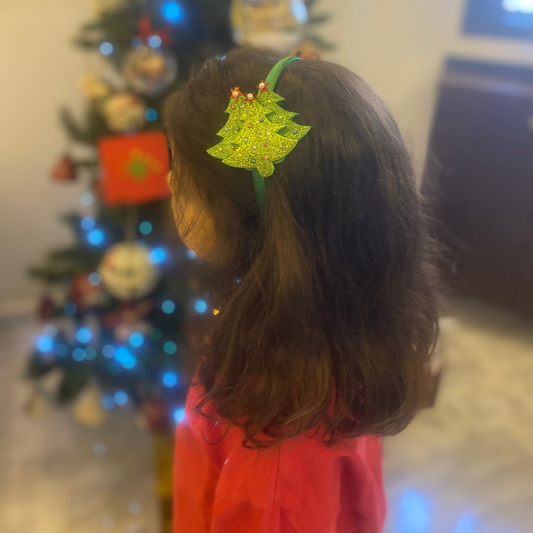 Stylish Girls’ Holiday Headband with Sparkling Christmas Trees – Festive Hair Fashion