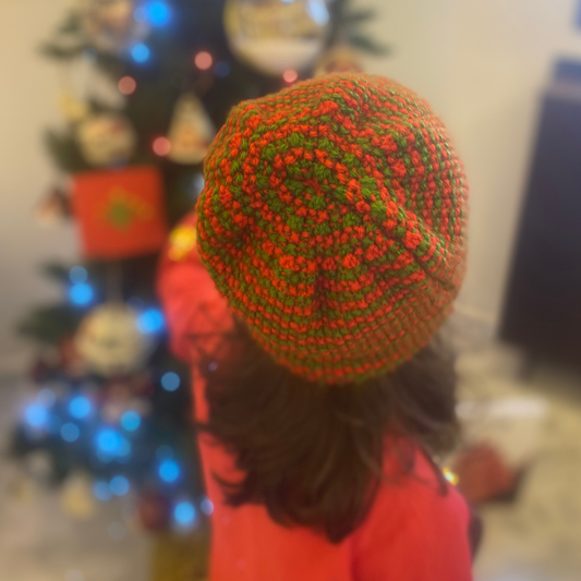 Festive Kids’ Wool Beanie – Handmade Red & Green Christmas Winter Cap