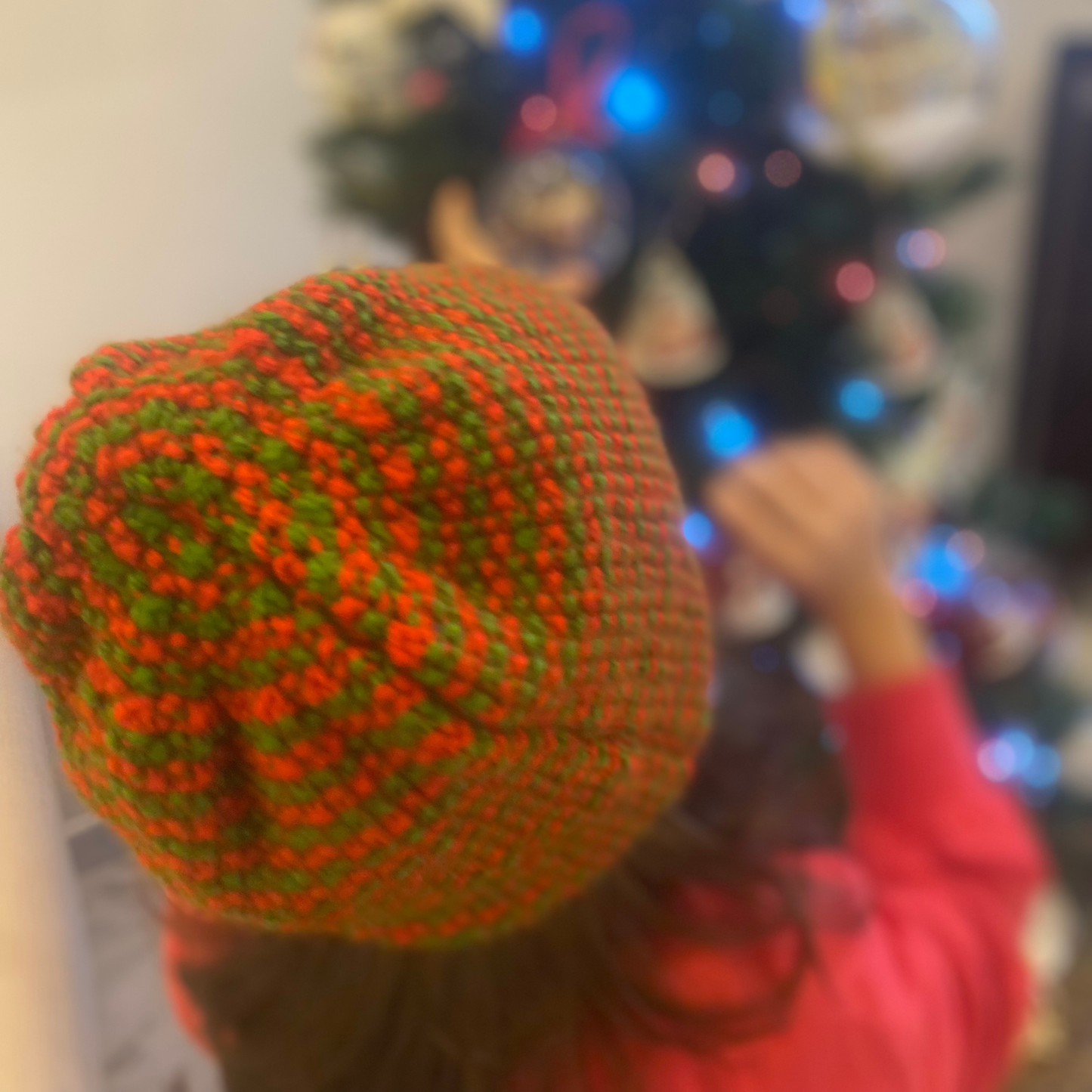 Festive Kids’ Wool Beanie – Handmade Red & Green Christmas Winter Cap