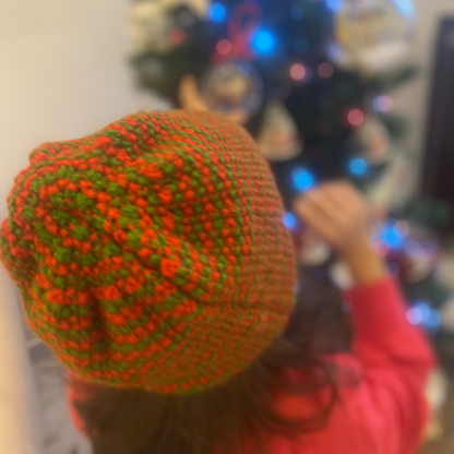 Festive Kids’ Wool Beanie – Handmade Red & Green Christmas Winter Cap