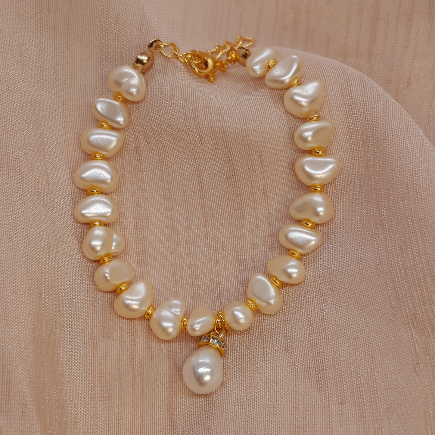 Handmade Asymmetrical Ivory Faux Pearl Bracelet for Ladies – Elegant Luxury Pearl Jewelry in Gold Tone or Silver Chromatic