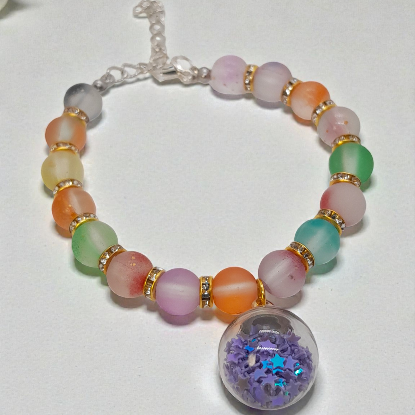 Women’s Holiday Stone Bead Bracelet – Youthful, Elegant Handmade Jewelry
