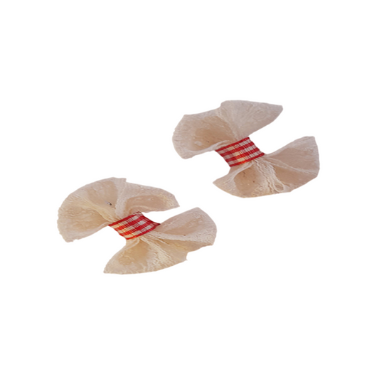 White Jute Bow Hair Clip with Red Linen Center – Rustic Christmas Hair Accessory for Girls