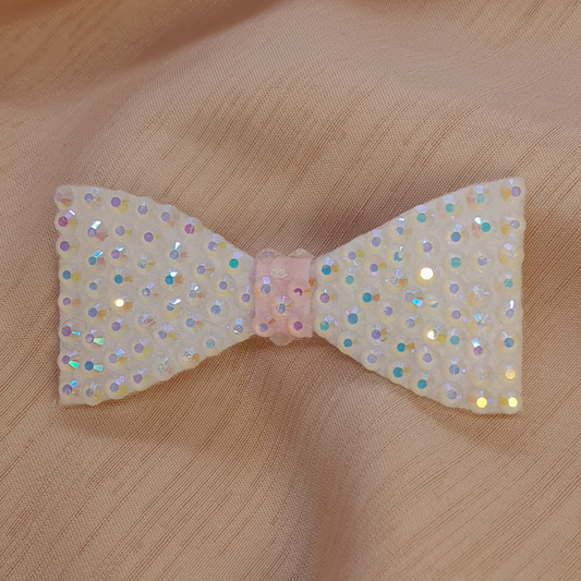 Elegant White Sparkle Bow Hair Clip – Luxury Rhinestone Barrette